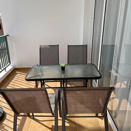 Polly Apartment *